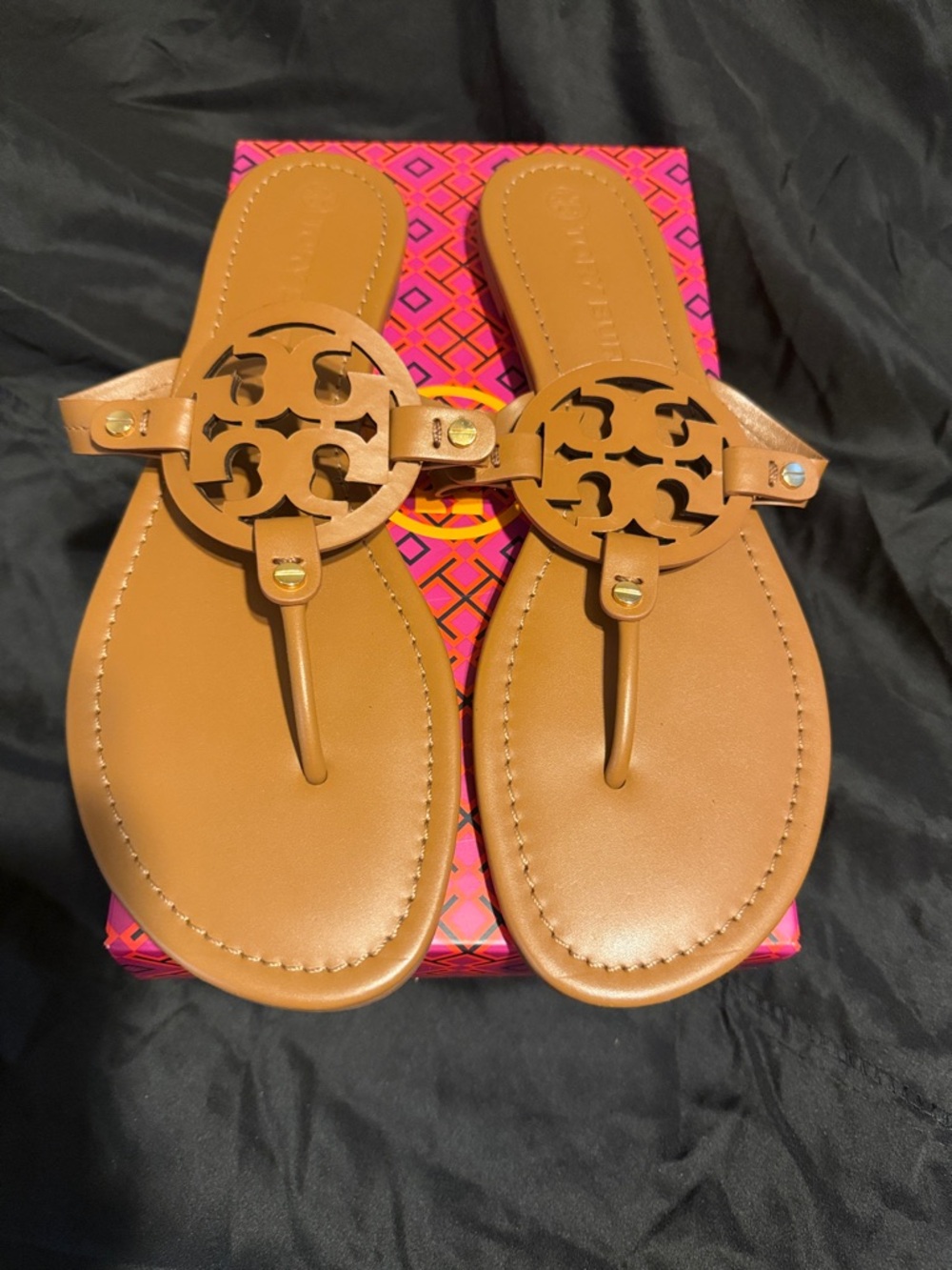 Tory Burch Cognac Leather Logo Thong Sandals 12M